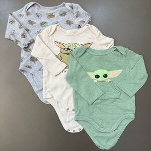 Star Wars 3-pack of 6-9M Onesies Bodysuits